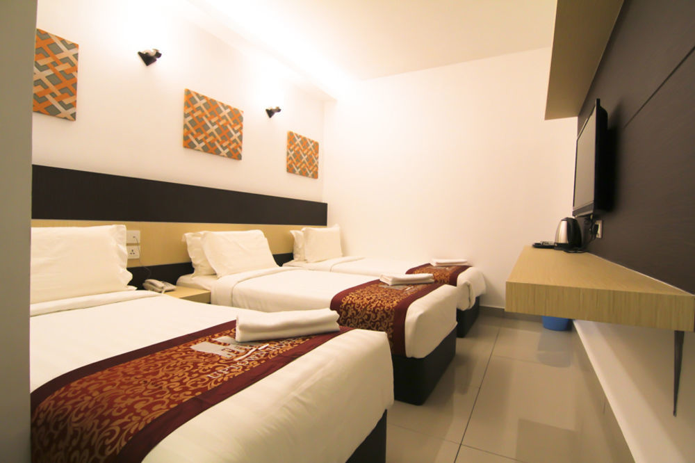 Uptown Hotel Seremban Esterno foto