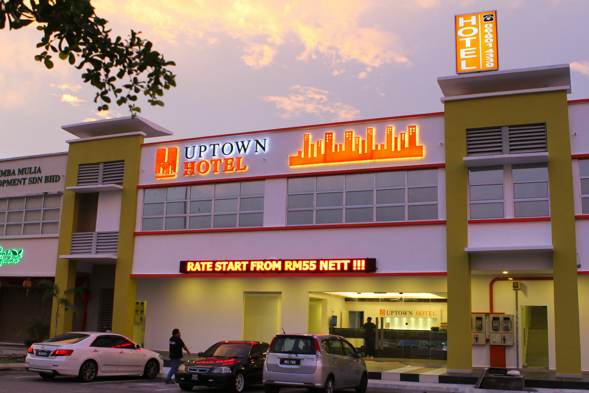 Uptown Hotel Seremban Esterno foto