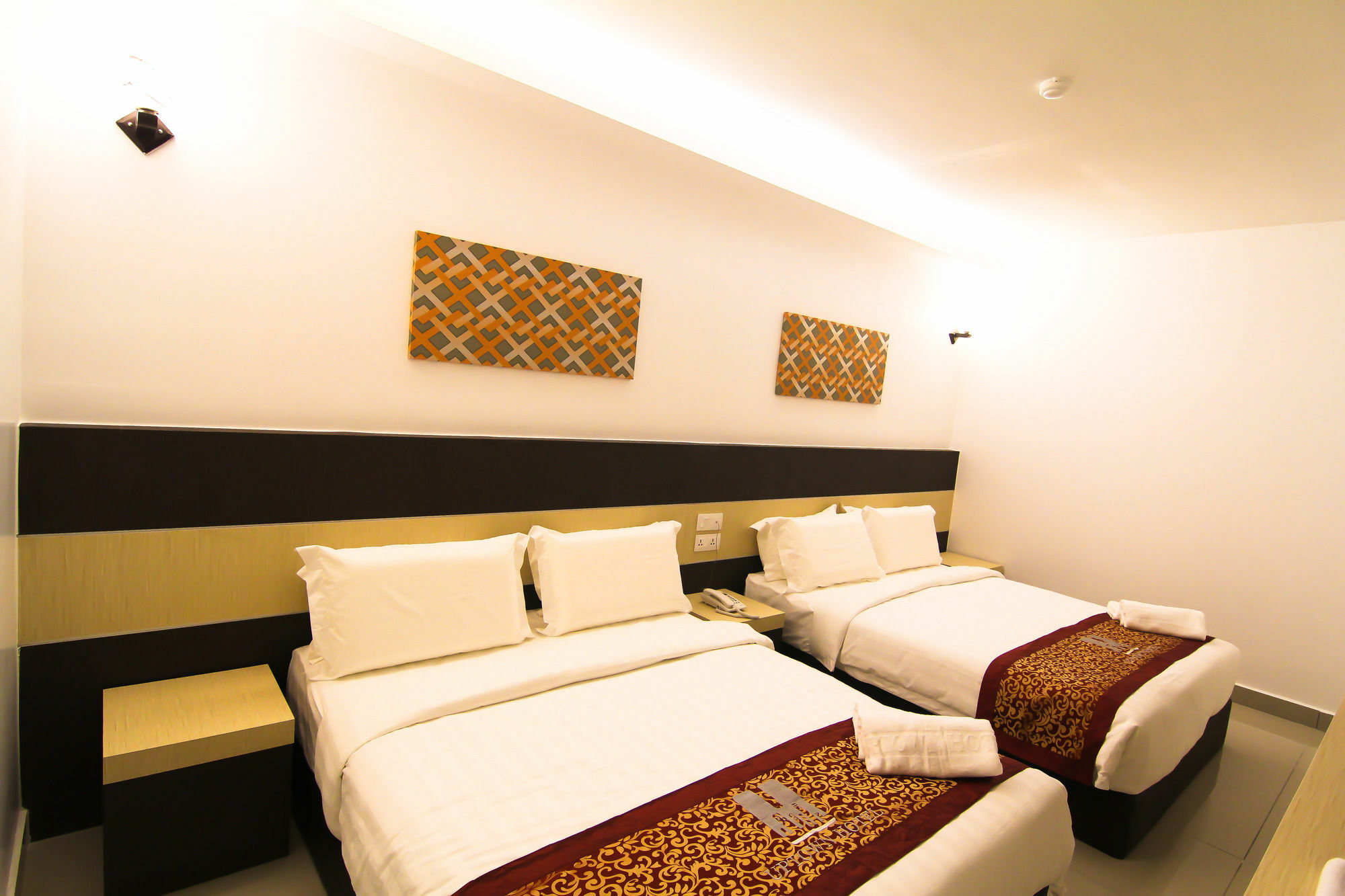 Uptown Hotel Seremban Esterno foto
